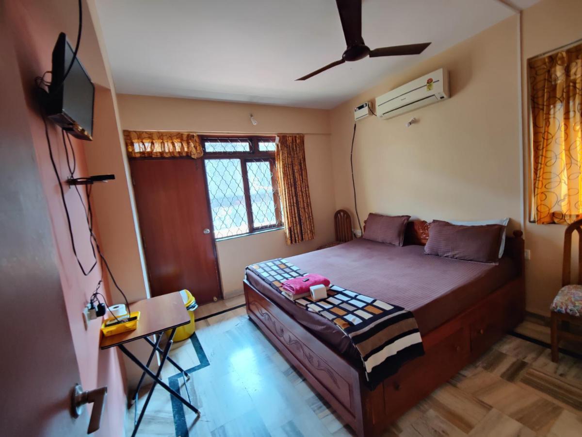 Menezes House Hotel Panaji Eksteriør billede