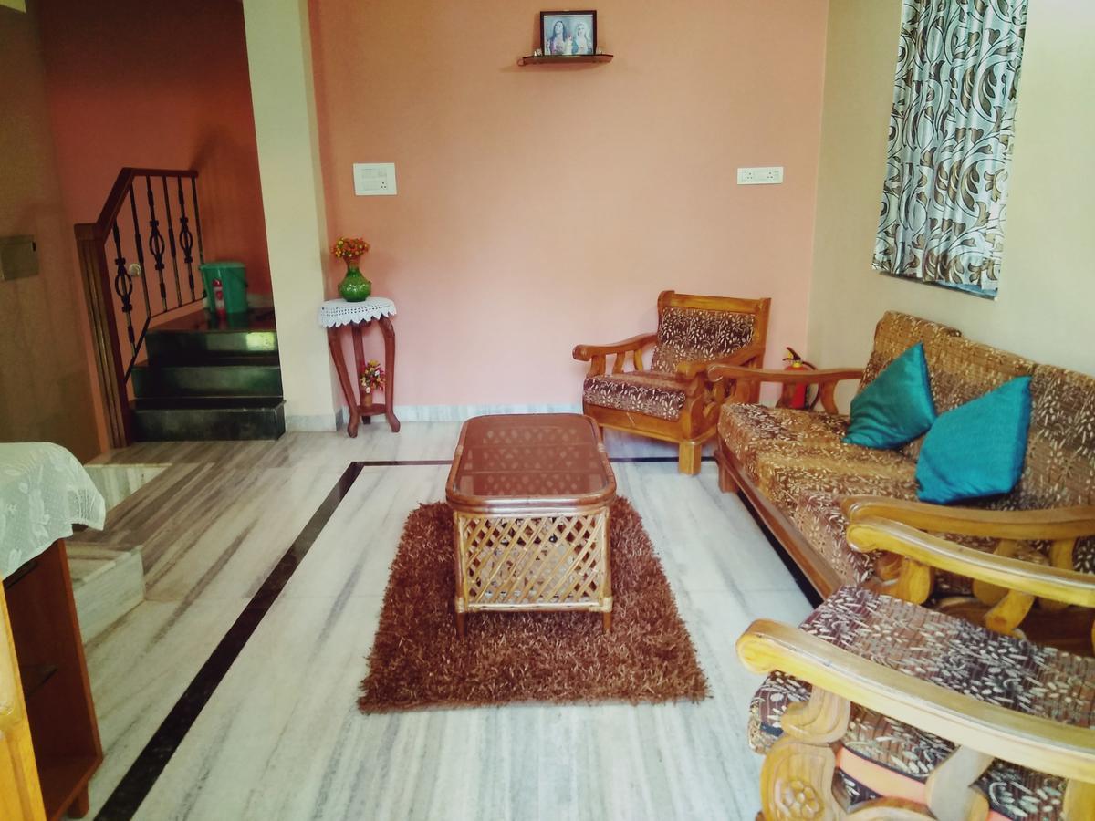 Menezes House Hotel Panaji Eksteriør billede